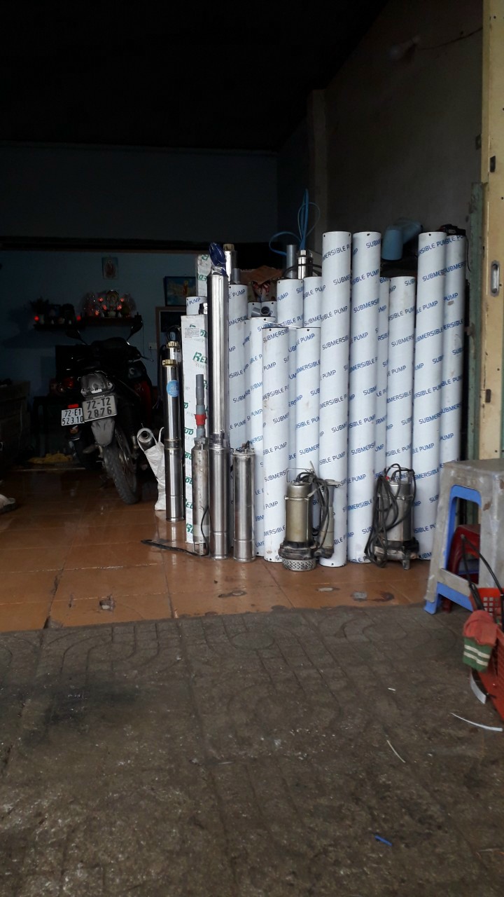 Các máy bơm nước từ Khoan Giếng Quang Khôi